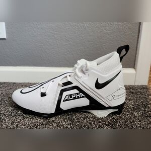 Nike Alpha Menace Pro 3 football cleats - 10 Wide